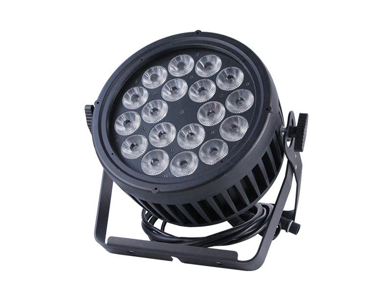 18pcs 18W في الهواء الطلق عالية الطاقة 6in1 LED مصباح موازنة للماء