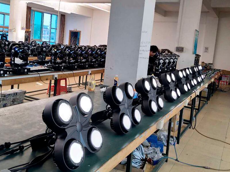 400W في الهواء الطلق LED ضوء الجمهور بليندر